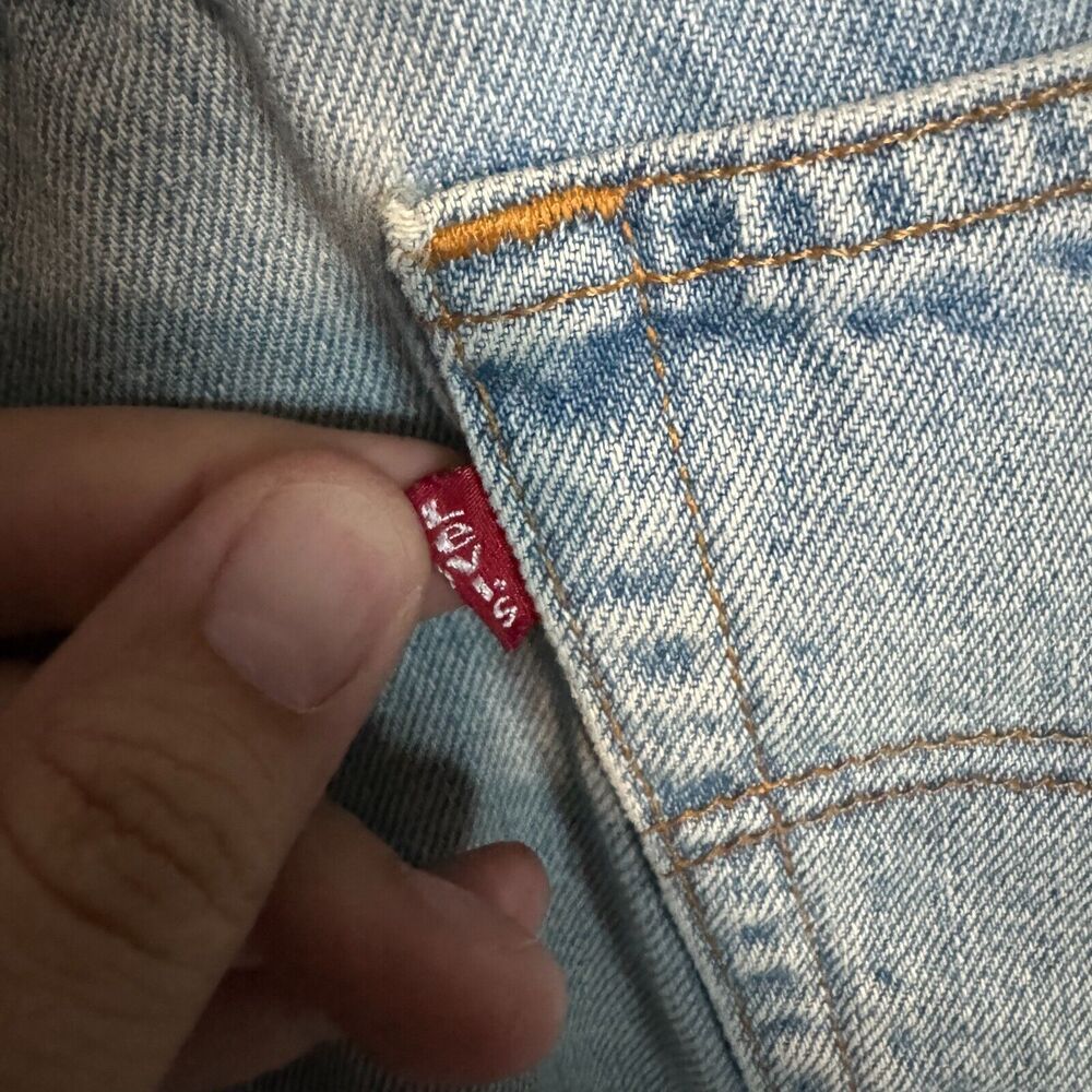 Vintage Levis Jeans Mens 36 Blue Denim 550 90s Y2K Relaxed Straight Skate 36x30 - Picture 6 of 14